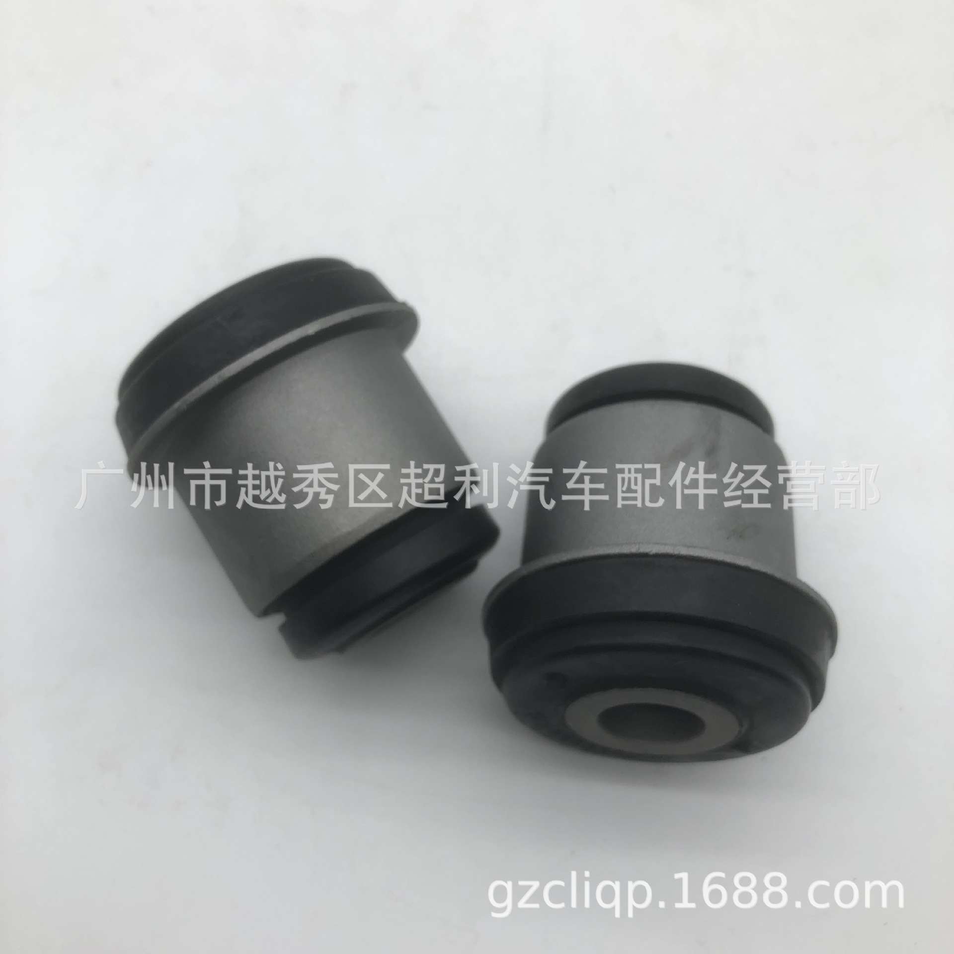 Applicable to MK335060 MK633970 Fuso CANTER Mitsubishi Bars Hanger Rubber Sleeve