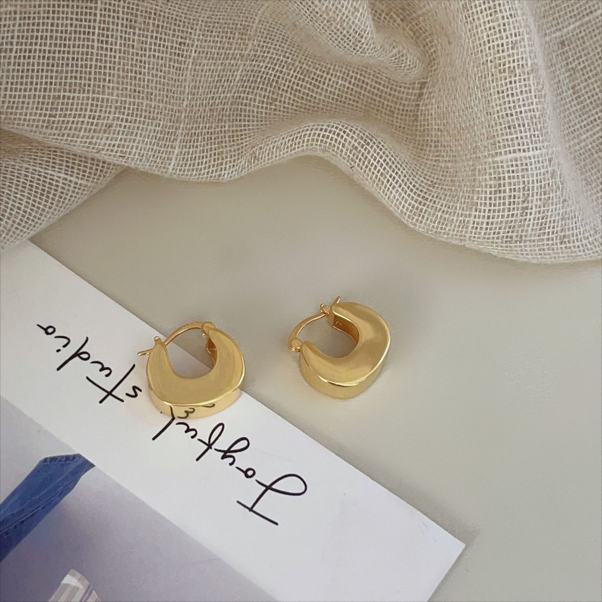 925 Sterling Silver Material 1 Pair 18K Gold Plated 925 Sterling Silver 925 Sterling Silver Earrings U Shape Solid Color Earrings