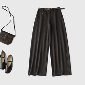 羽绒服;休闲裤;女式针织衫