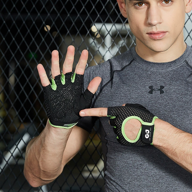 Guantes de fitness hombres medio dedo delgados deportes de las mujeres entrenamiento al aire libre resistente al desgaste antideslizante barra horizontal mancuerna protección de la palma XG08