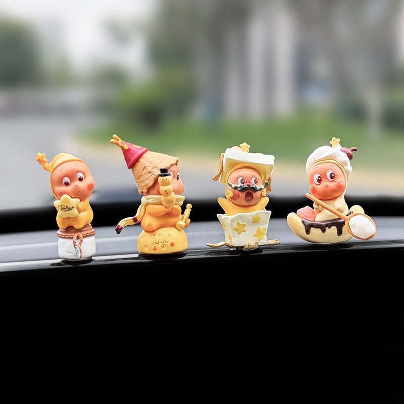 车载摆件星星人汽车中控显示屏幕车内装饰品可爱创意女生2025新款