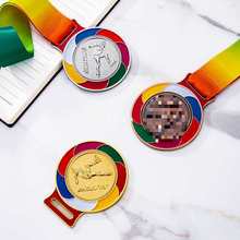 批发水晶奖杯奖牌旋转小挂牌奖章胸牌制作学校运动会比赛