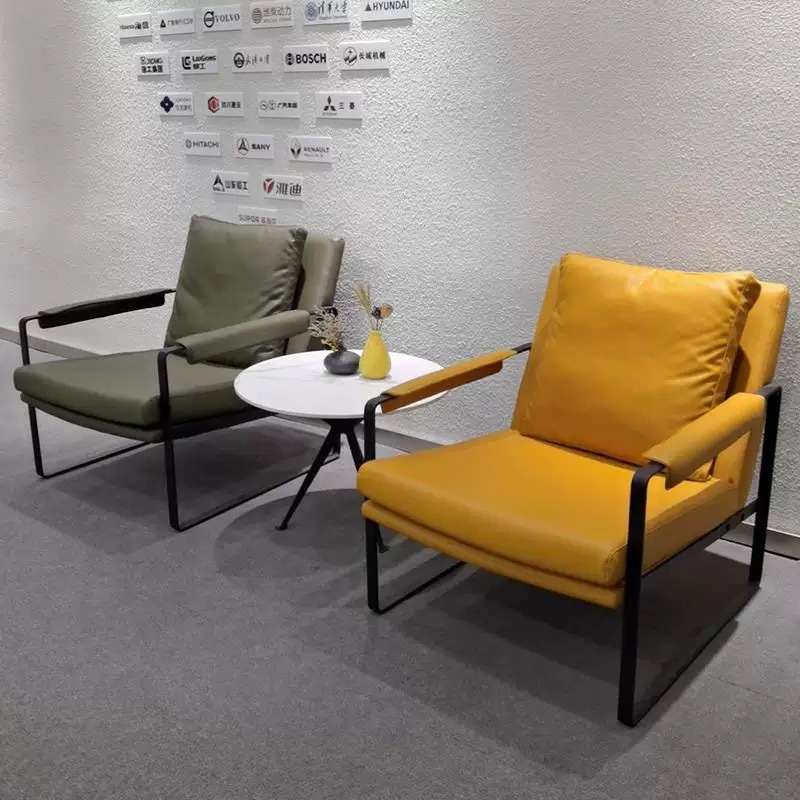Silla nórdica de sofá individual, sofá perezoso, silla de ocio de hierro de lujo ligero italiano, silla de tigre de sala de estar de apartamento pequeño simple