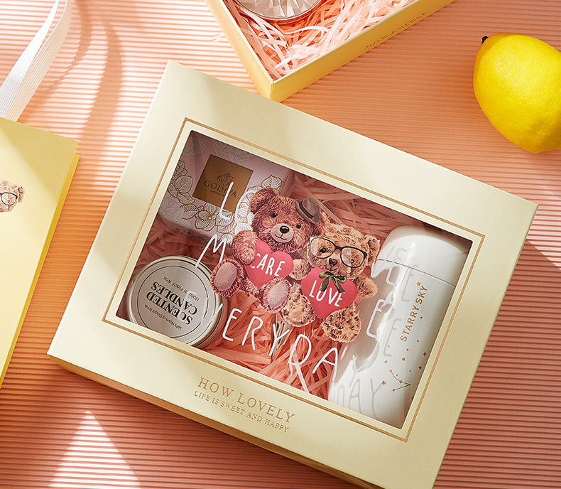 New Cute Cartoon Bear Open Window Transparent Gift Box display picture 5