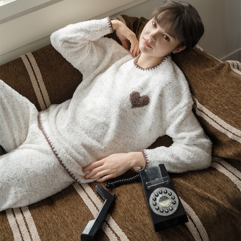 Couple's Half-Velvet Autumn and Winter Men's and Women's Home Pajamas Pullover Long-Sleeved Pants Casual Outer Wear Pajamas Set