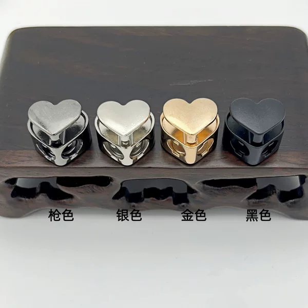 Metal Smooth Surface Heart-Shaped Buckle, Spring Buckle, Pig Nose Buckle, Clothing Drawstring Buckle, Adjustment Buckle, Lock Buckle, Sweatshirt Hem Drawstring Buckle