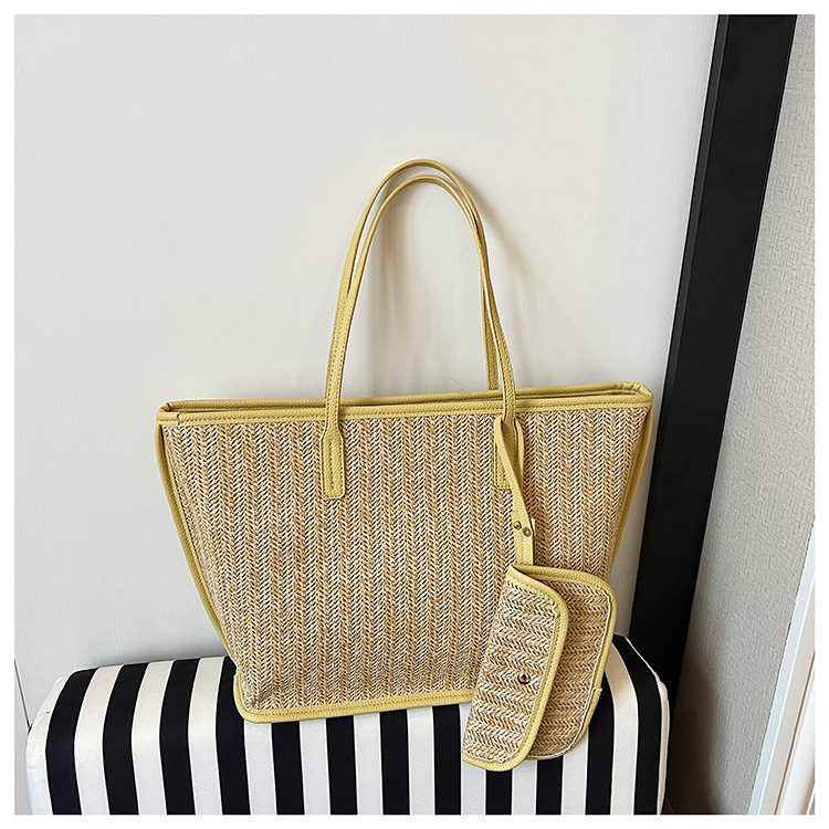 Bolso de gran capacidad para mujer 2025 verano nueva moda tejida bolso de axila de un solo hombro bolso de viaje casual image 16