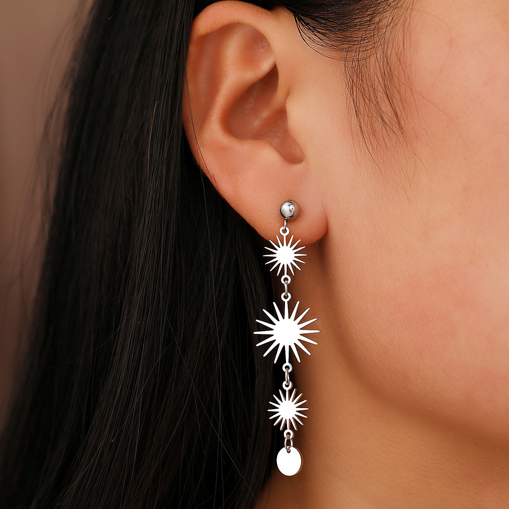 Joyerías de acero inoxidable de bordas largas, nuevos aretes de colgante de alta calidad conectados con múltiples soles de estilo europeo y americano