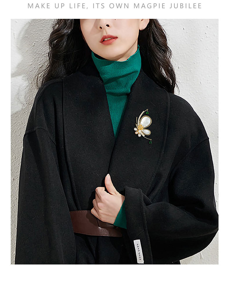 时尚轻奢风贝壳蝴蝶胸针小众高级感淡水珍珠昆虫胸花新