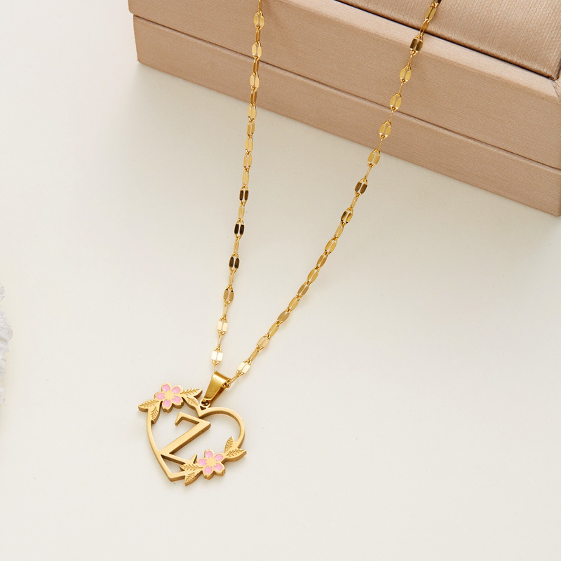 Collana alla moda in titanio con 26 lettere a forma di cuore e fiore, collana con catena a goccia in acciaio inossidabile creativa da donna_voghion.com