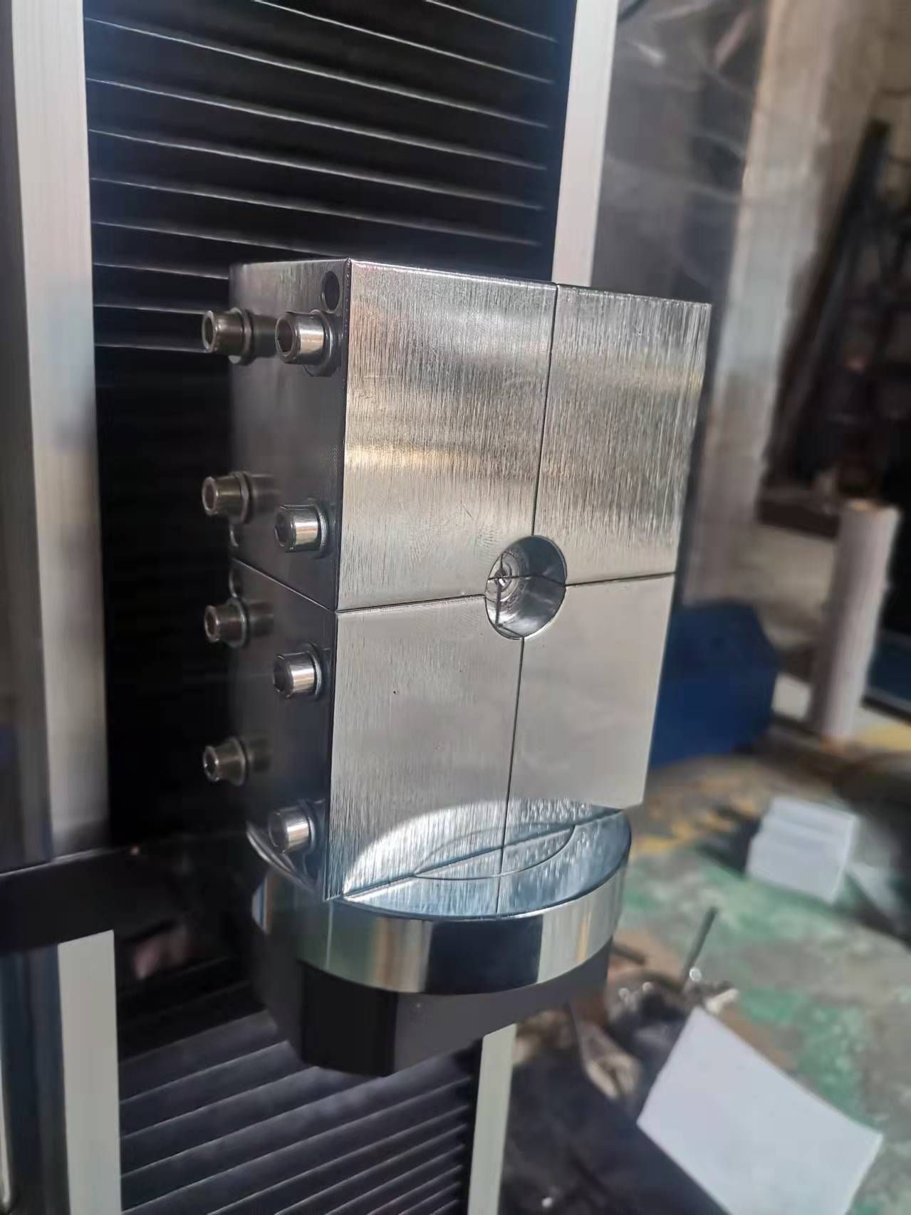 （CLC）测试夹具的聚合物基质复合材料ASMT D6641 压缩试验性能