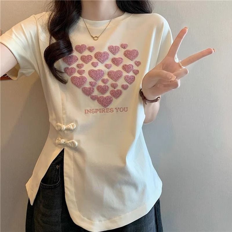 Tamaño grande 2024 nueva camiseta de manga corta de verano con sentido de diseño irregular Las mujeres gordas mm cubren el vientre y se adelgazan image 3