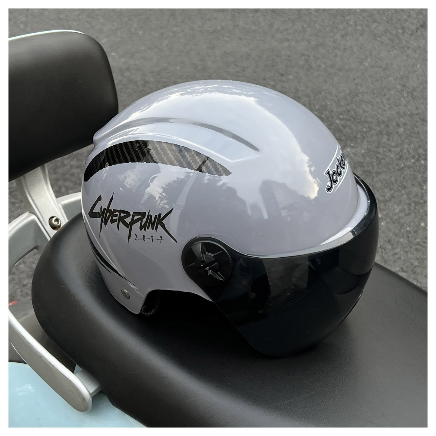 National Standard 3C Certified Electric Vehicle Safety Helmet Cyberpunk Electric Motorcycle Summer Sun Protection Helmet for Men and Women Couples