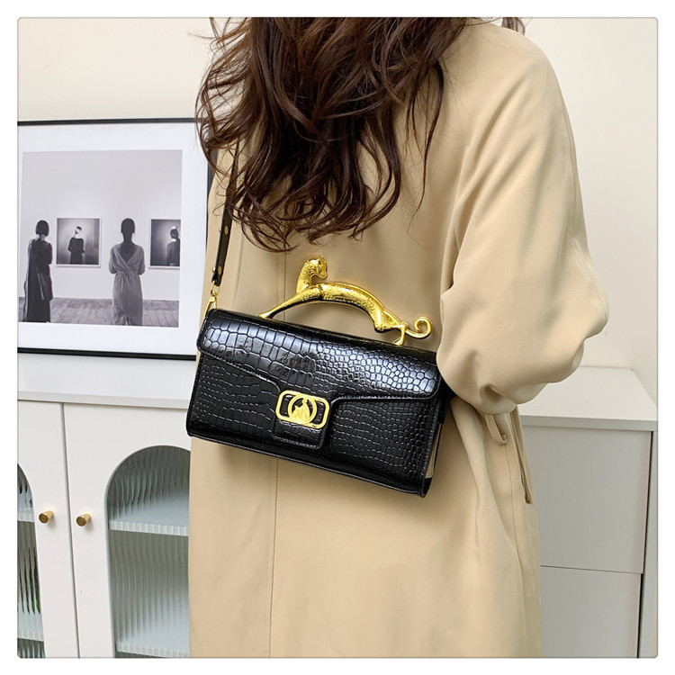 Stylish Women's Single Shoulder Crossbody Shell Handbag Elegant_voghion.com