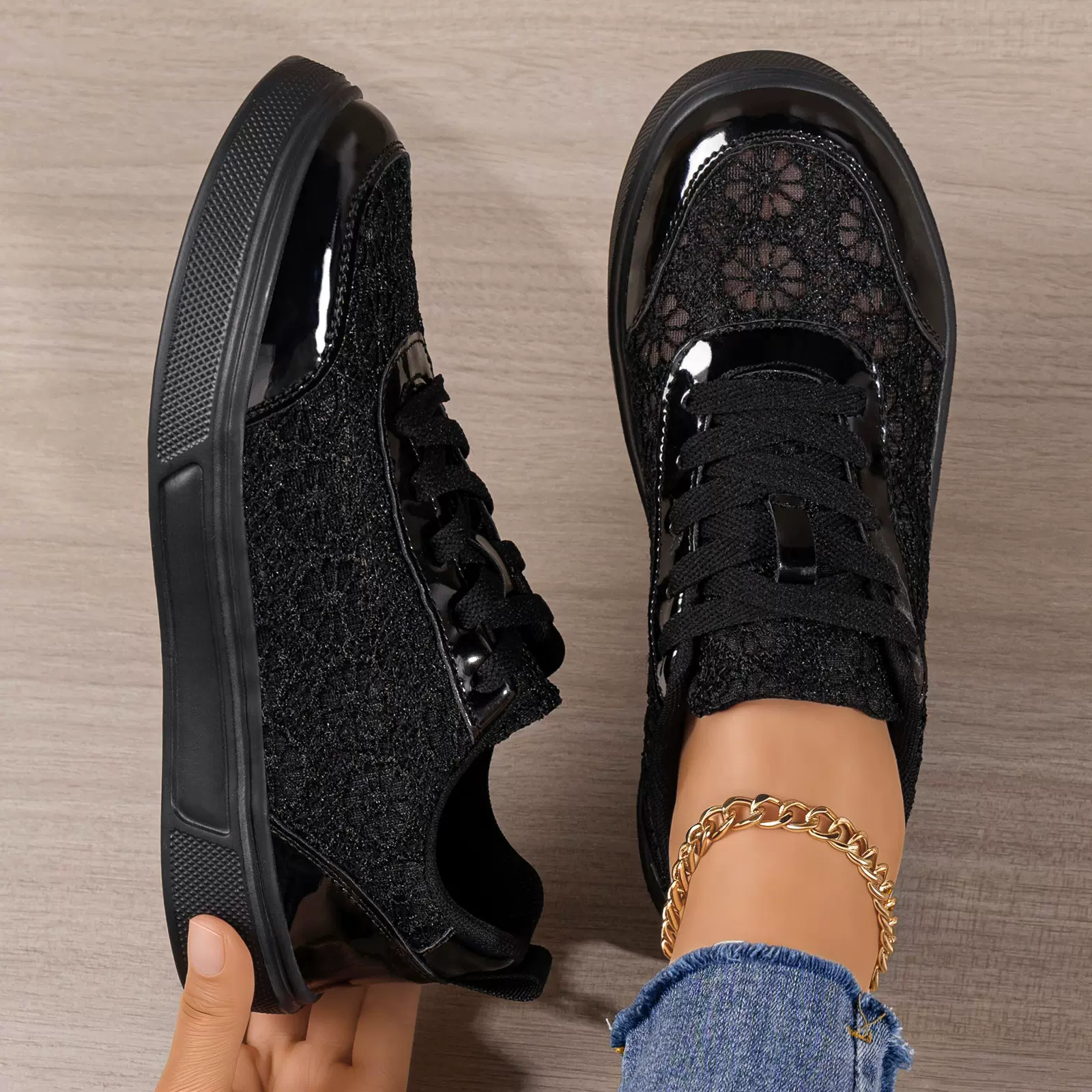 跨境女鞋夏季透气蕾丝网面鞋平底百搭休闲鞋轻便舒适板鞋欧美鞋子