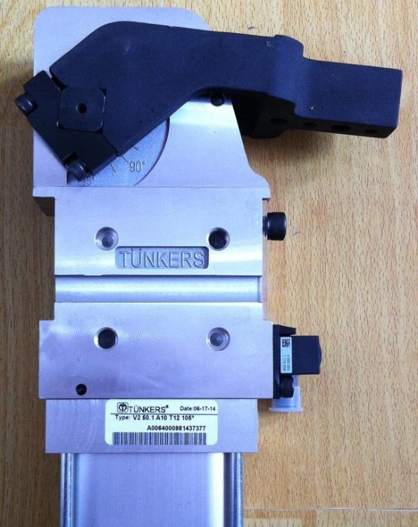 TUNKERS尼龙导向轮气动夹具模具10150200008