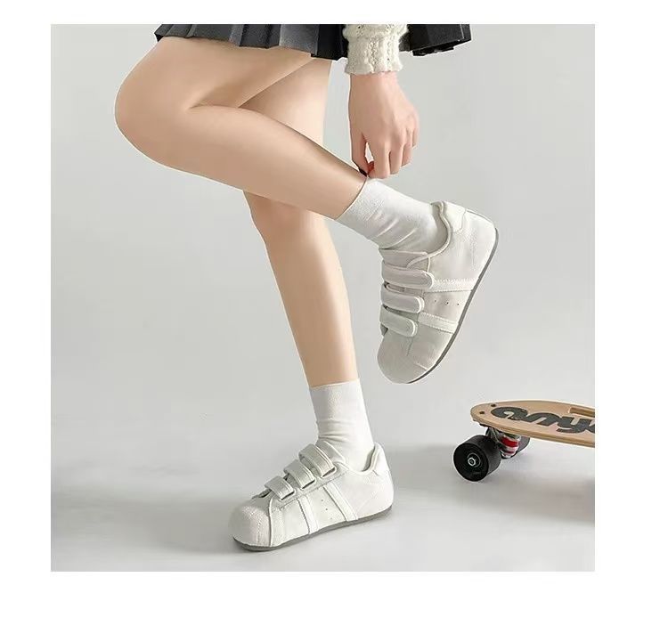 2026 primavera y otoño nueva moda versátil zapatos de skate deportivo casual nicho zapatos de entrenamiento de la ley retro velcro zapatos de pan