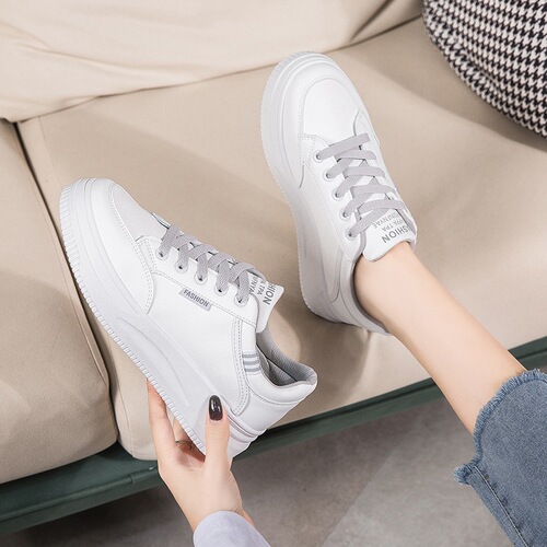 White shoes for women  new spring and autumn versatile breathable sneakers thick-soled dad shoes sports and casual white shoes QR06