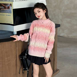 女大童彩虹渐变针织衫2024秋冬新款甜美小女孩套头圆领毛衣宽松潮