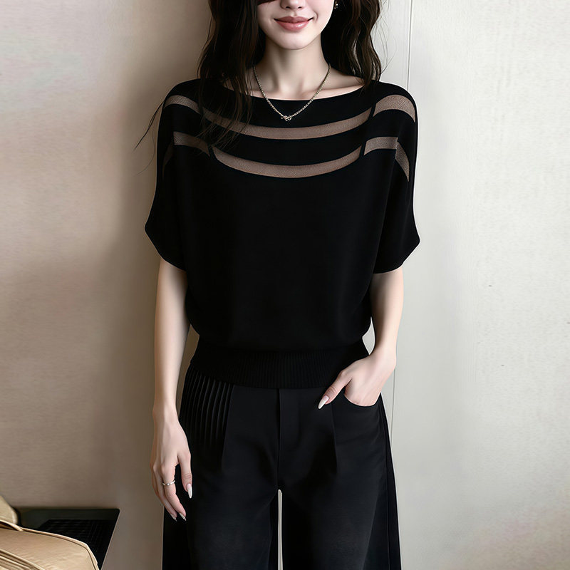 French-Style Design Mesh Patchwork Short-Sleeve Knit Top for Women, Summer 2026, Plus-Size, Sheer, Loose, Age-Reducing Blouse