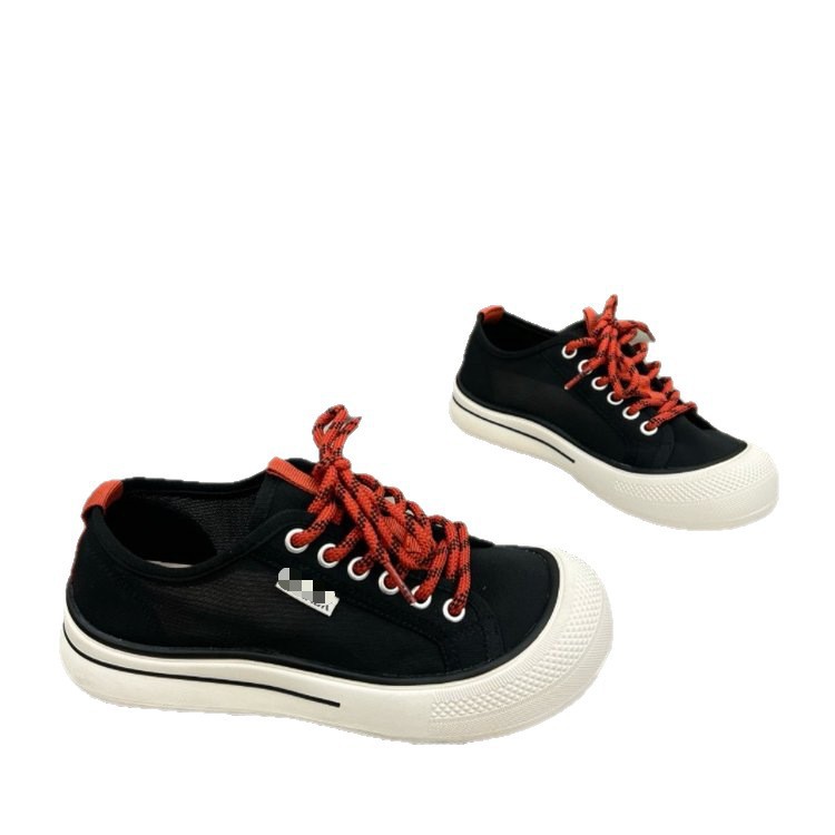 Zapatos de lona de malla para mujeres 2026 verano nueva tendencia transpirable in-mode multifuncional de moda zapatos casuales antideslizantes con suela gruesa