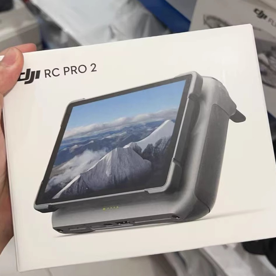 大疆DJI RC Pro 2 7-inch high-brightness Mini-LED screen integrated folding remote control