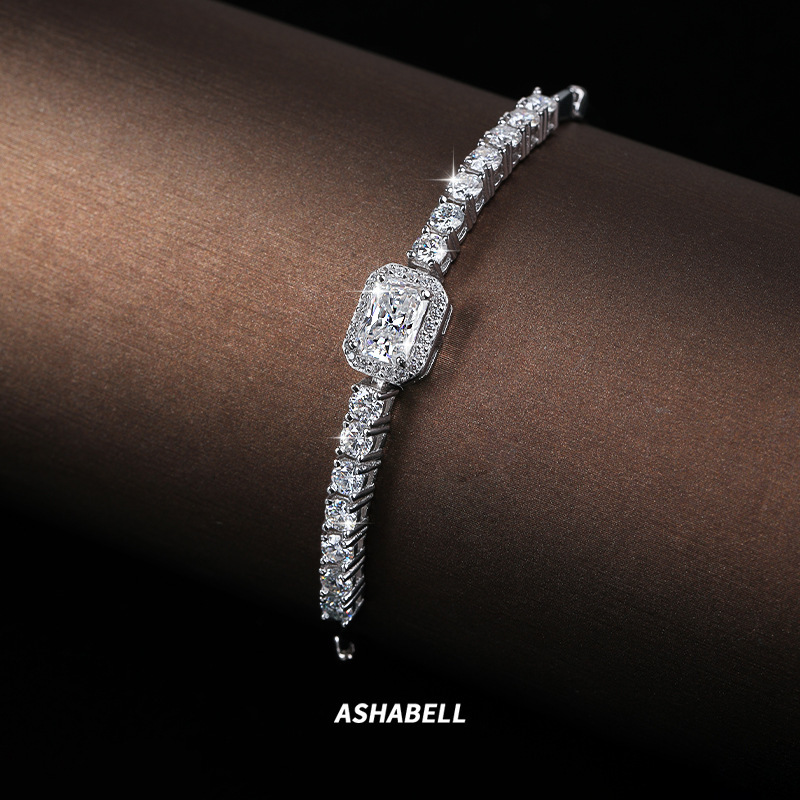 European and American Hip-Hop Moissanite S925 Sterling Silver Tennis Chain Bracelet 2.4 Carat Radiant Cut Moissanite Diamond Bracelet