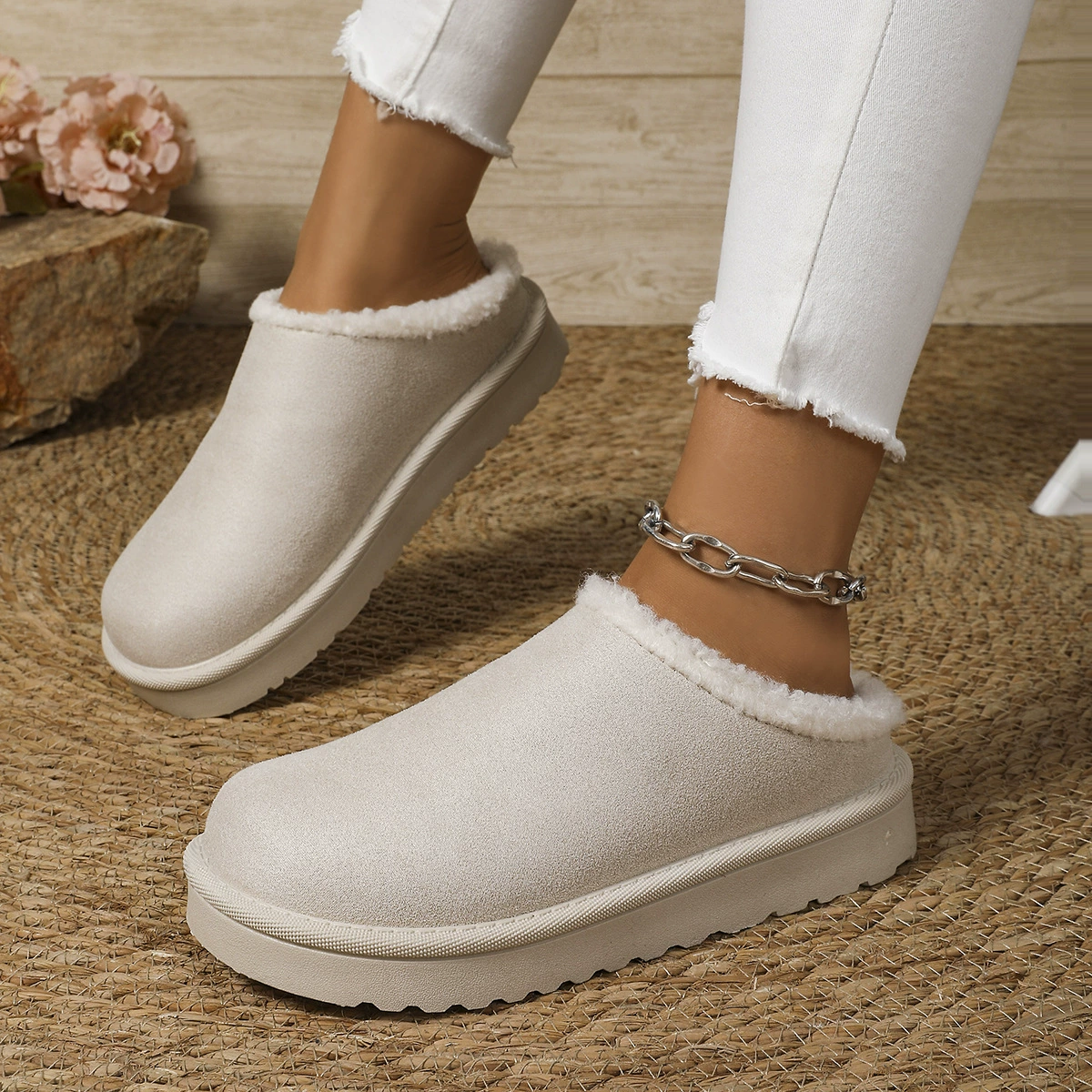 Женские плюшевые тапочки-мулы на толстой подошве с закрытым носком, осень-зима 2025 года. Удобные хлопковые тапочки, увеличивающие рост, с плюшевой подкладкой для миниатюрных людей.