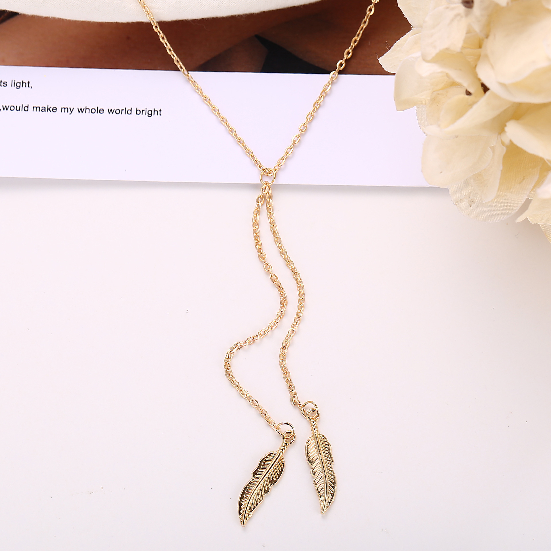 simple leaf simple short necklace clavicle chain wholesale