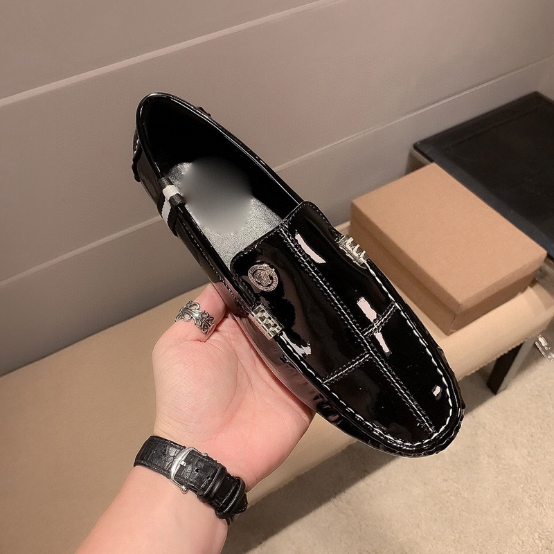 Zapatos Doudou para hombre 2024 verano nuevo estilo zapatos de hombre de suela blanda punta redonda conducción antideslizante zapatos de cuero casuales zapatos perezosos de un pie