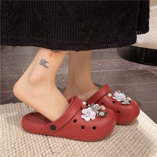 �r�л����b���ЬŮ2026���¿���⴩EVA�ٴ���^�ɴ�����Ь��