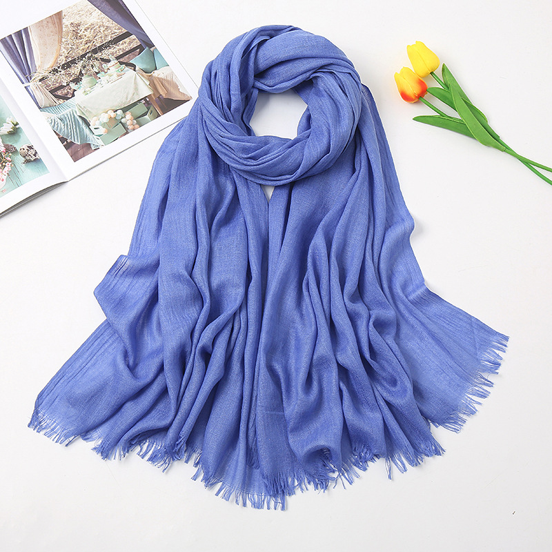 Women's Fashion Solid Color Cotton Tassel Cotton Linen Scarves display picture 12