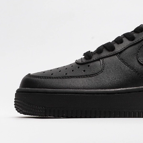 Pure black
