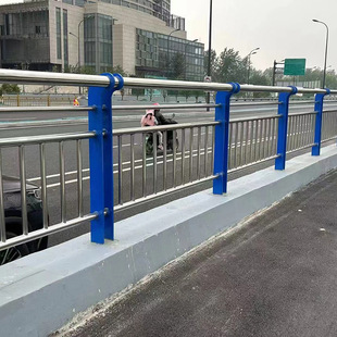 �����o�ھ��^�����������֙ڗU�ӵ��ӵ����е���ײ���P�o��