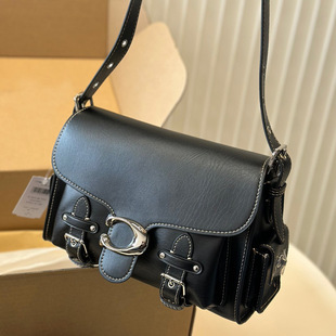 2024�¿�Cargo soft tabby��Ƥ���w�C܇���W���͹�Lucy�����Ů