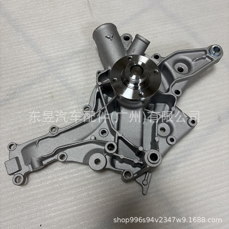 Suitable for Mercedes-Benz Engine Coolant Water Pump 1122001501 1122001001 1122000501