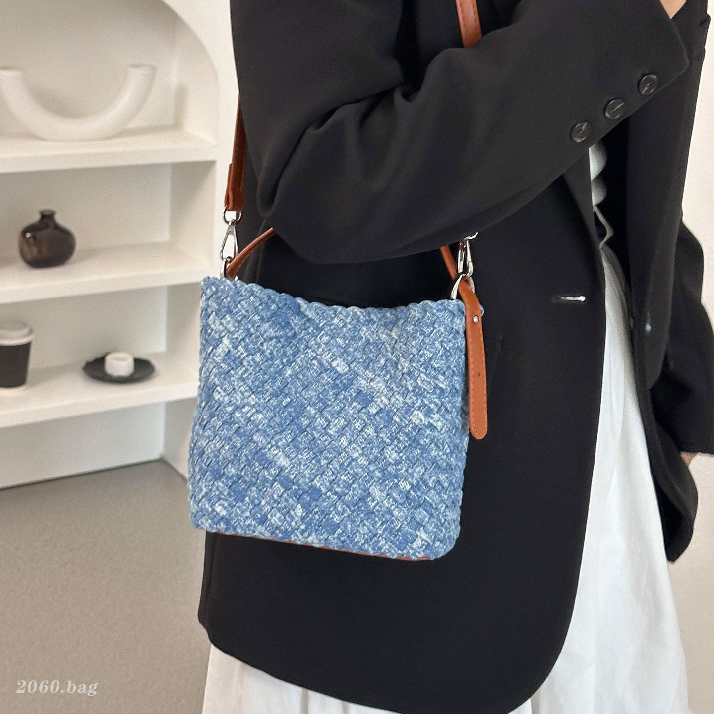Bolsos de balde de mujer bolsos pequeños nuevos nichos bolsos de hombro 2026 moda casual coreana trenzada moda