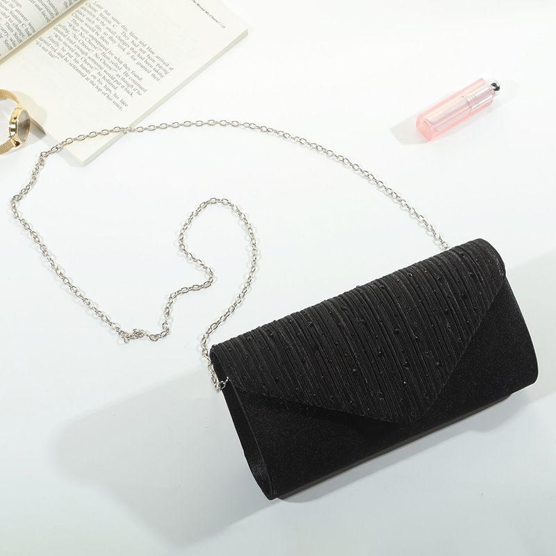 Women's Pu Leather Solid Color Elegant Lock Clasp Evening Bag display picture 2