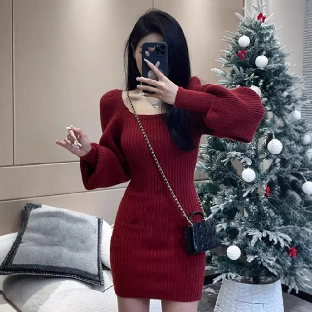 Demi-season dress