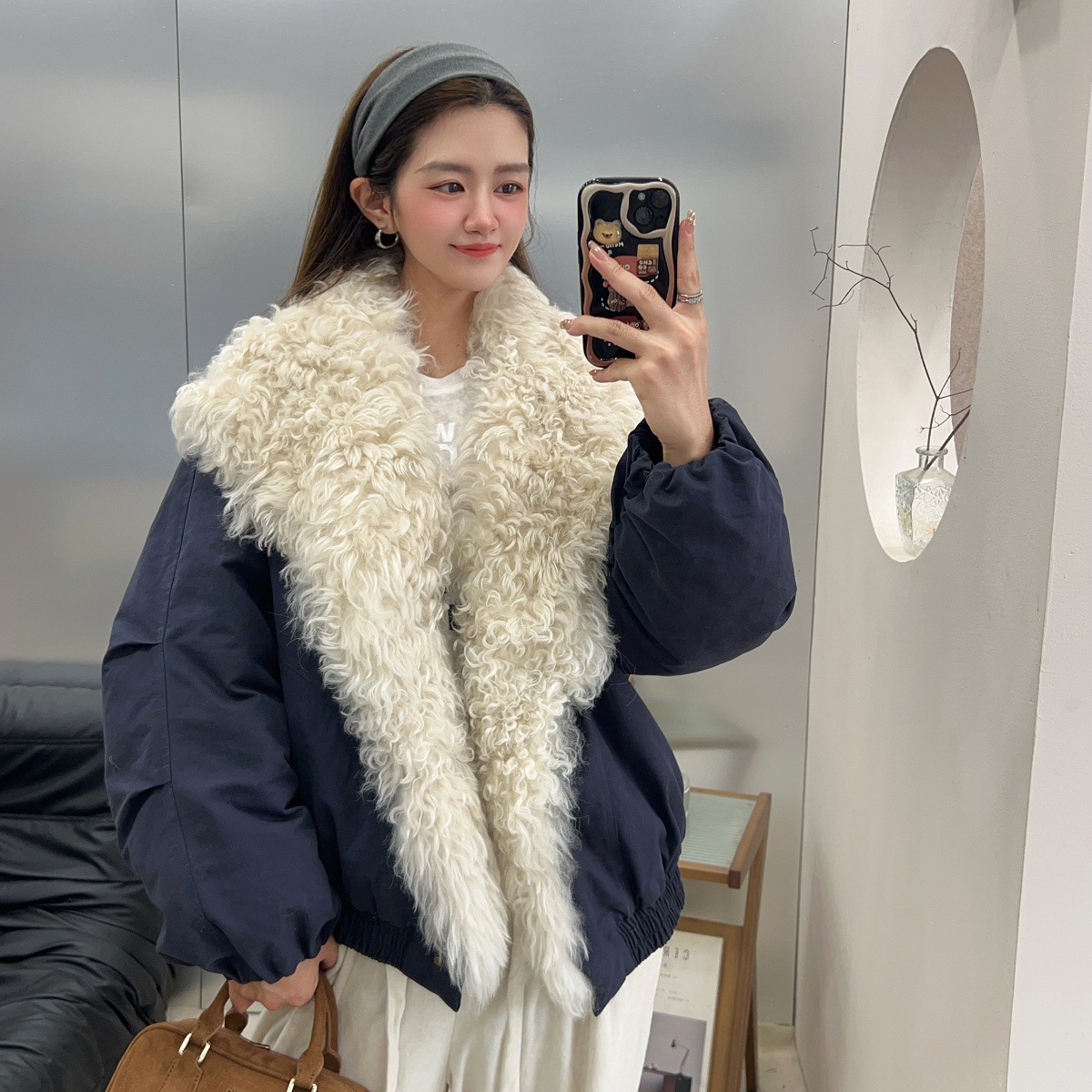 冬幕将至年轻款时尚羊羔毛皮毛一体皮草外套女鹅绒内胆羽绒派克服