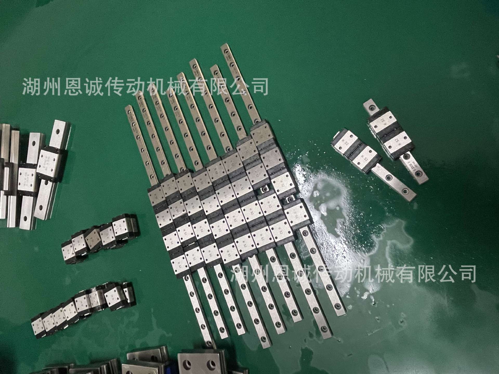 IKO直线导轨滑块LWL7B LWLC7B LWL5B LWLC5B LWL9BCS LWLG9B T1S1