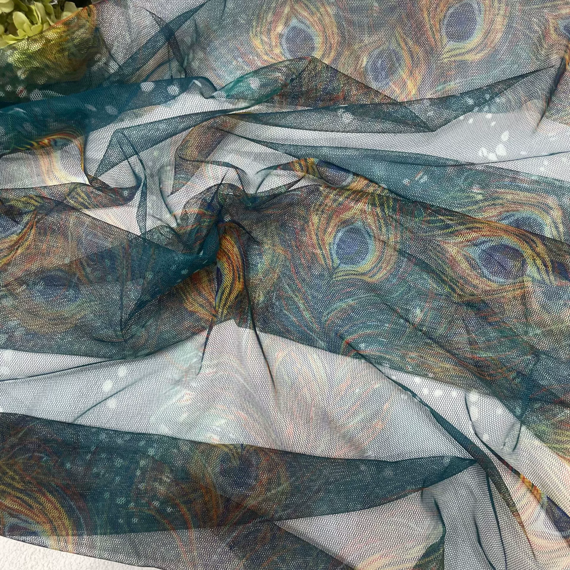 45A40 eye hexagonal soft mesh peacock feather printed mesh fabric Ancient style Hanfu ethnic costume mesh fabric