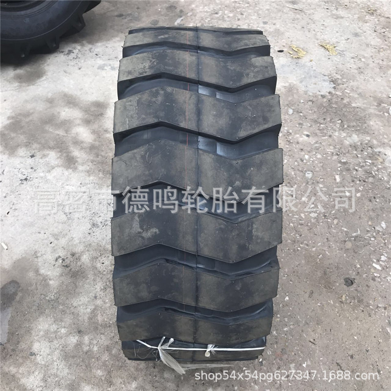 Suministro Lufei maquinaria de ingeniería neumático 20.5-16 pequeño cargador de neumáticos 205-16