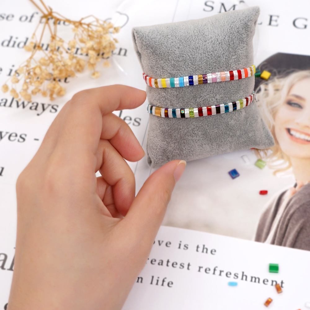 Mode Regenbogenweiße Miyuki-perlen-persönlichkeit Europäisches Und Amerikanisches Armband display picture 1