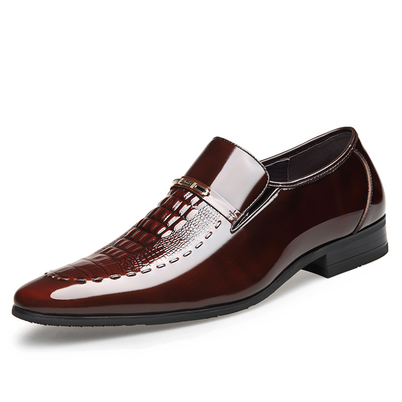 Men's shoes new crocodile pattern large size men's patent leather business leather shoes set toe shiny leather shoes men's shoes_vogvips.com