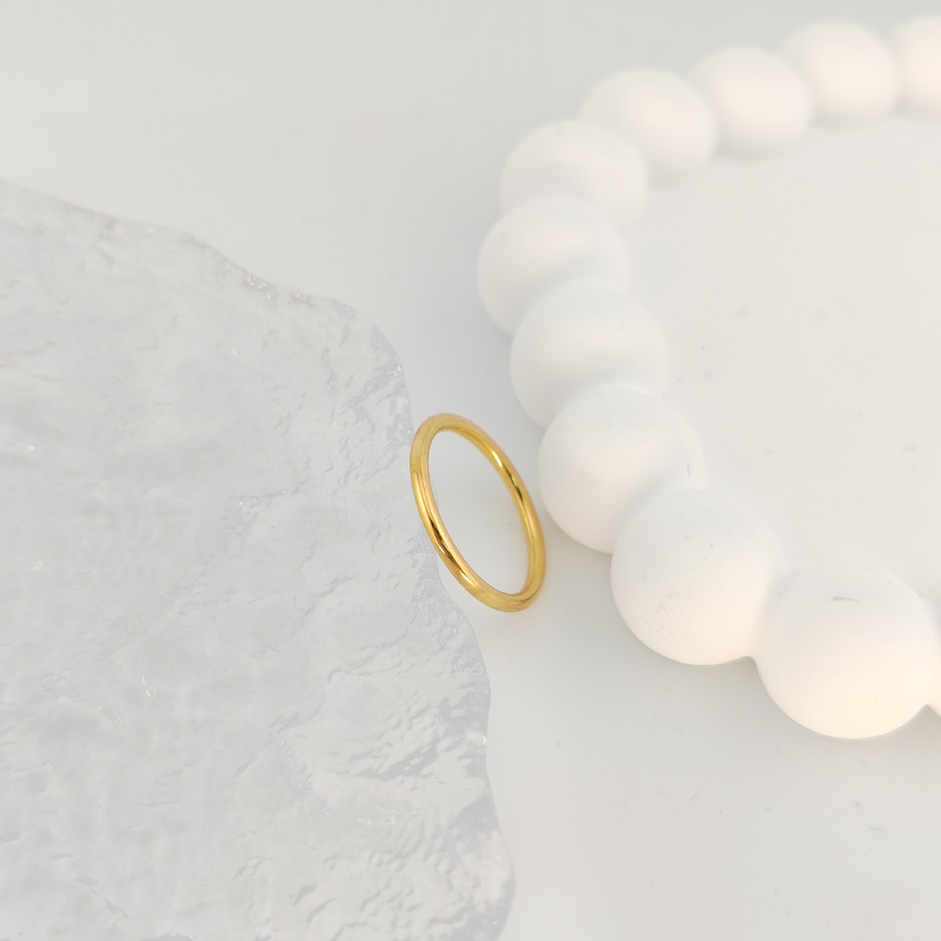 Joyería Xuping anillo de oro de 2 mm simple de viaje fácil de usar anillo de anillo sin género neutro viento
