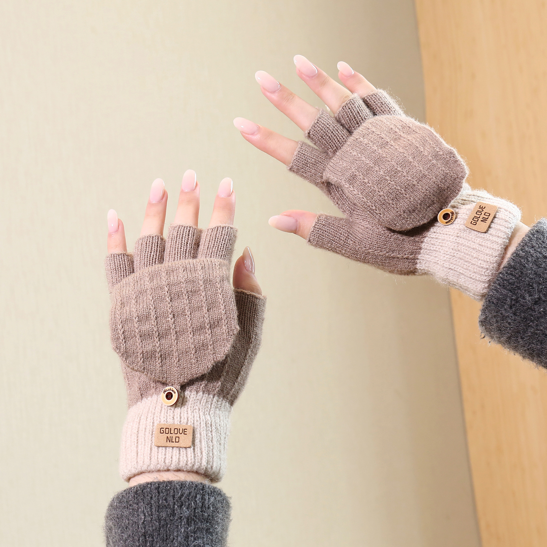 Guanti invernali in velluto spesso antifreddo da equitazione con touch screen, caldi guanti unisex in lana_voghion.com