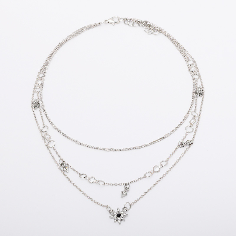 Nuevo colgante de estrella de cinco puntas hecho a mano transfronterizo europeo y americano creativo retro simple estrella de ocho puntas collar de tres capas fábrica al por mayor