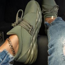 大碼運動鞋女2021秋季新款平底chao舒適系帶多色橡膠大底休閑單鞋