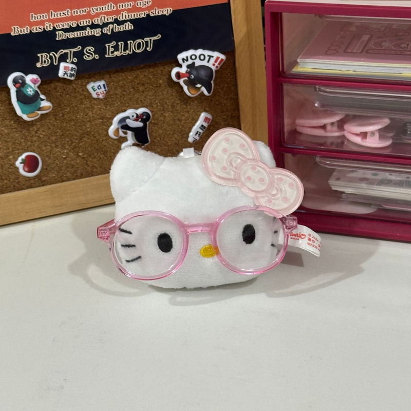 黑色草帽kitty帽宝宝挂件爱心扣公仔玩偶可爱赫本风挂饰钥匙扣|undefined